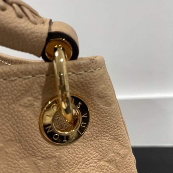 Louis Vuitton Artsy MM  in Monogram Empreinte Leather (JB1133) - Picture 3 of 12
